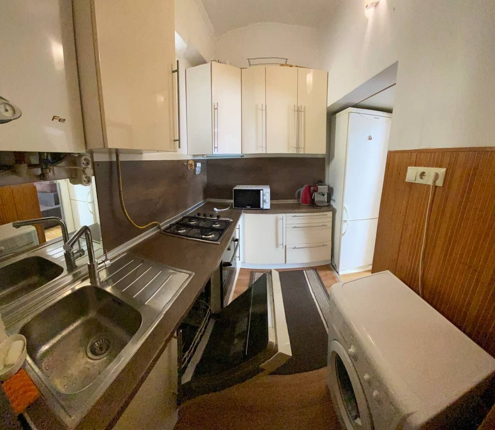 Здається 1 кімнатна квартира в самому центрі міста Ужгород - зображення 5