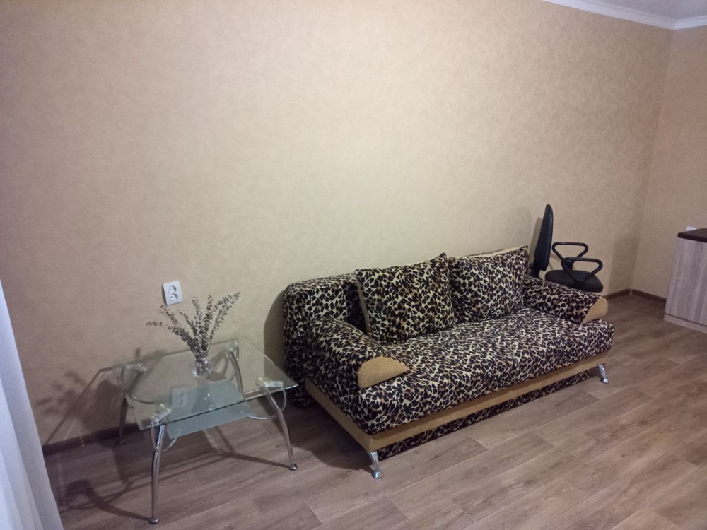 Сдается 2х ком кв. Артёма, Лесной. 4 эт. Хороший ремонт, мебель, техни Славянск - изображение 8