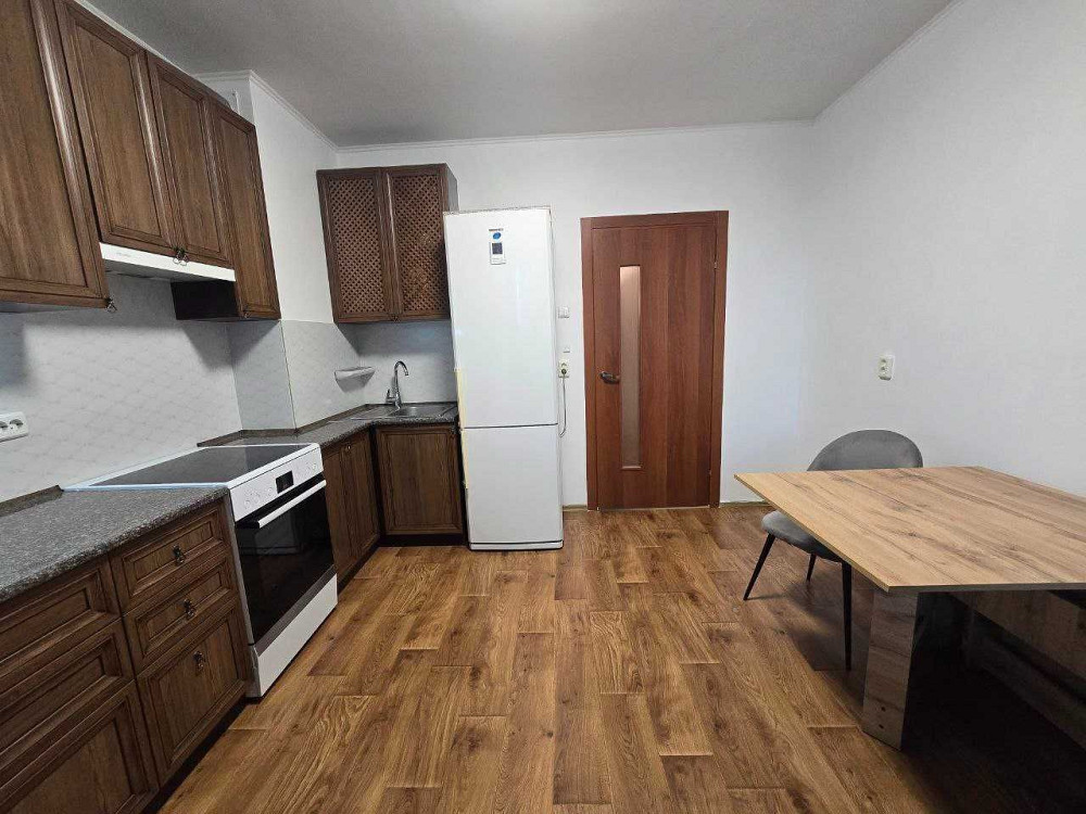 Терміново продам простору 2х кім квартиру, вул. М. Закревського 97А Киев - изображение 2