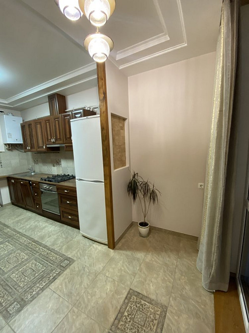 Продаю 1 кімнатну з ремонтом Семицвіт Львов - изображение 2