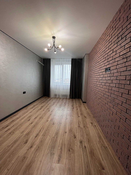 Продаж квартири з ремонтом у самому ЦЕНТРІ Ірпеня Ірпінь - зображення 1