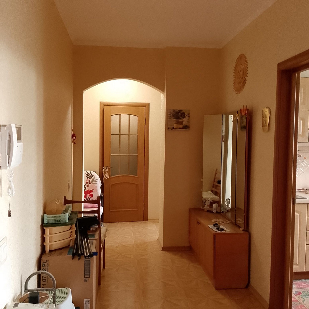 Своя 2к.кв. м"Житомирская" Крамского,9. Святошино Киев - изображение 6