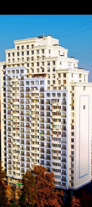 Своя 2к.кв. м"Житомирская" Крамского,9. Святошино Киев - изображение 2