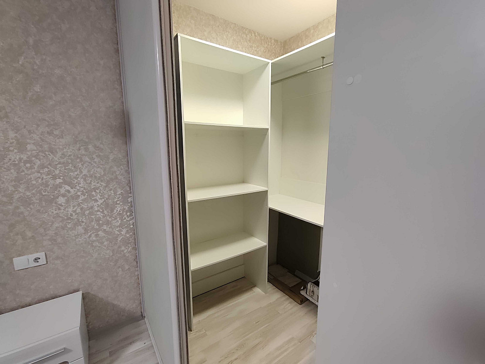 Квартира з індивідуальним опаленням , якісним ремонтом, меблями! Софіївська Борщагівка - зображення 5