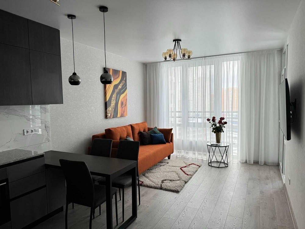 Оренда 1-кімнатної квартири (євро 2-к) в ЖК Seven Киев - изображение 1