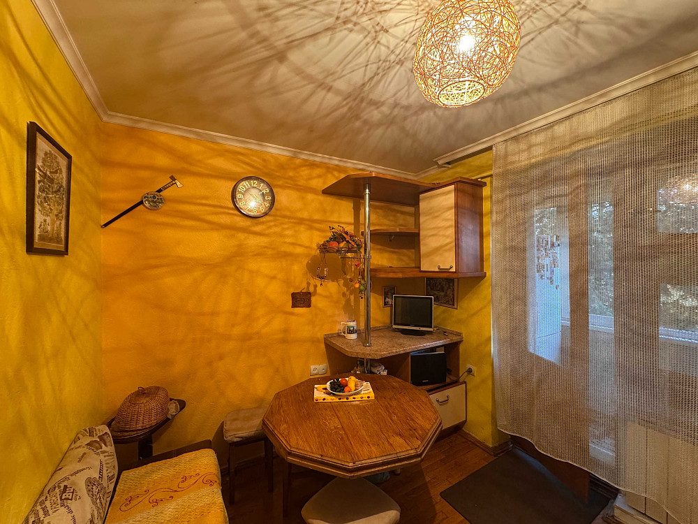 Оренда 3-кімнатної квартири Черновцы - изображение 3