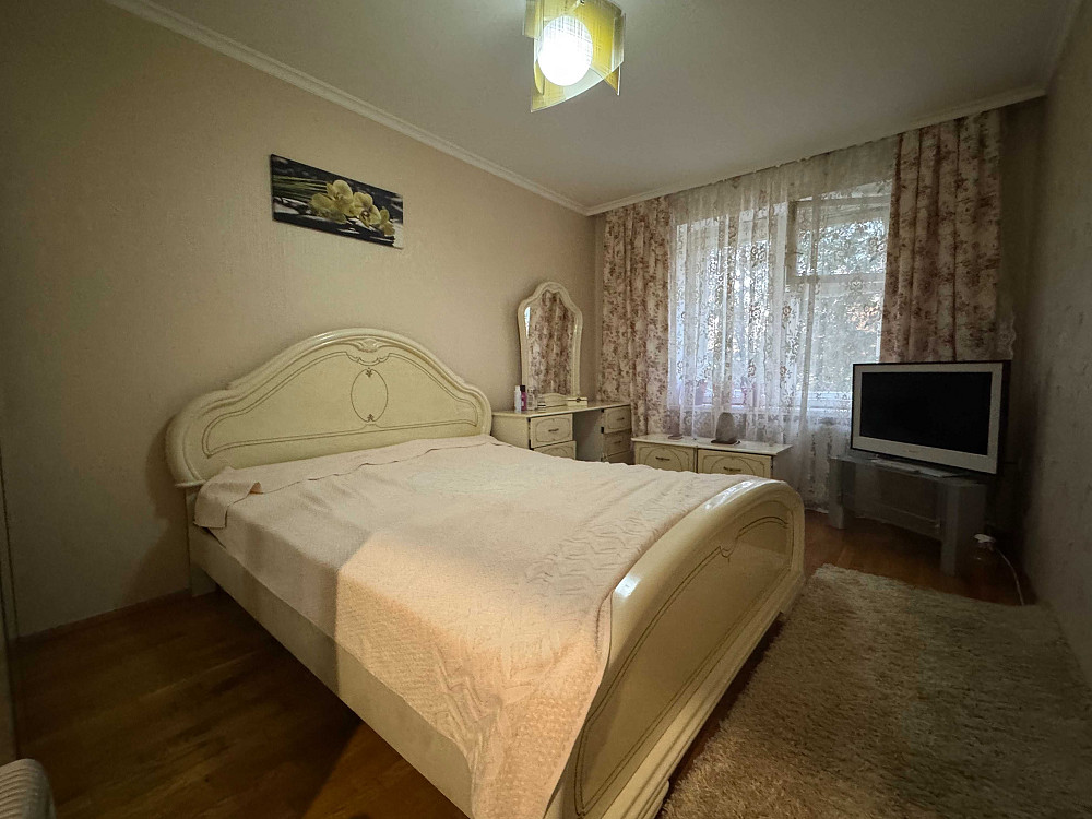 Оренда 3-кімнатної квартири Черновцы - изображение 8