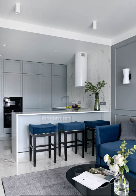 Оренда 60м2 Французький квартал 2 Предславинська 53 інвертор 3кВт Киев - изображение 1