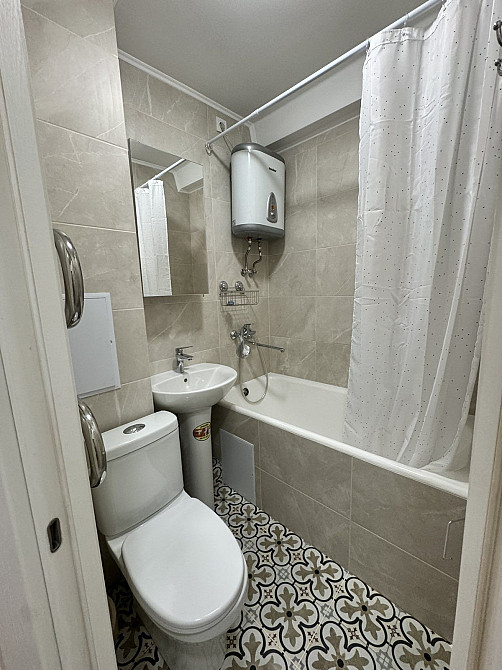 Оренда двохкімнатної квартири на м .Лівобережній Київ - зображення 3