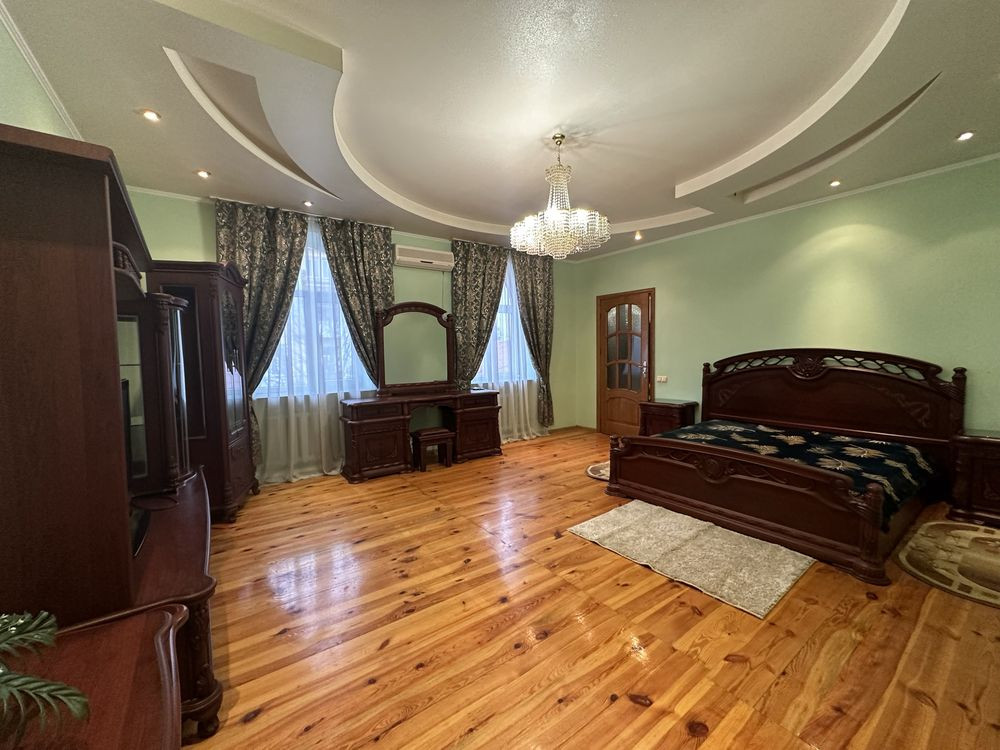 Сдается жилье с бассейном в тихом центре пер. Театральный , Никольский Харьков - изображение 2