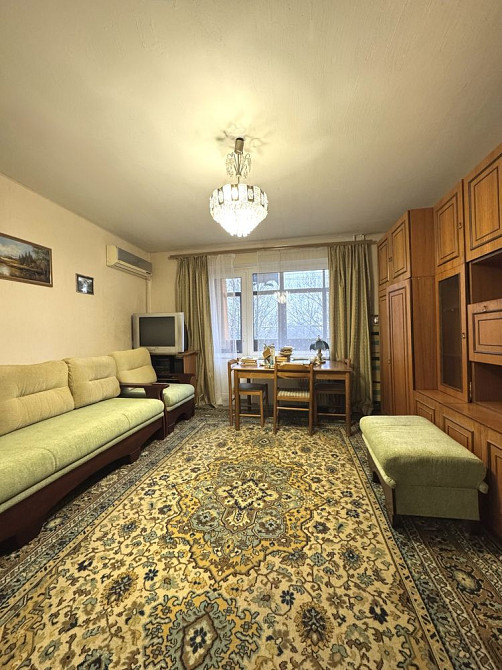 Трехкомнатная «чешка», 3 этаж, центр города Новомосковск - изображение 2