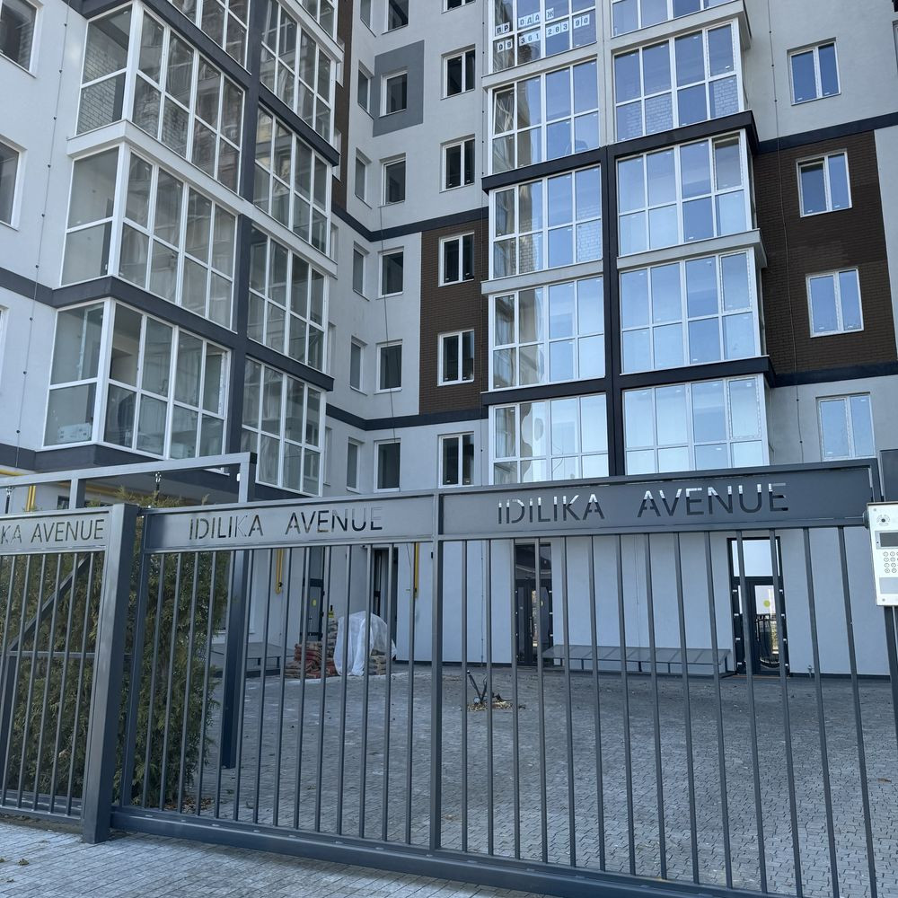 Простора однокімнатна з гардеробом Буча - изображение 1