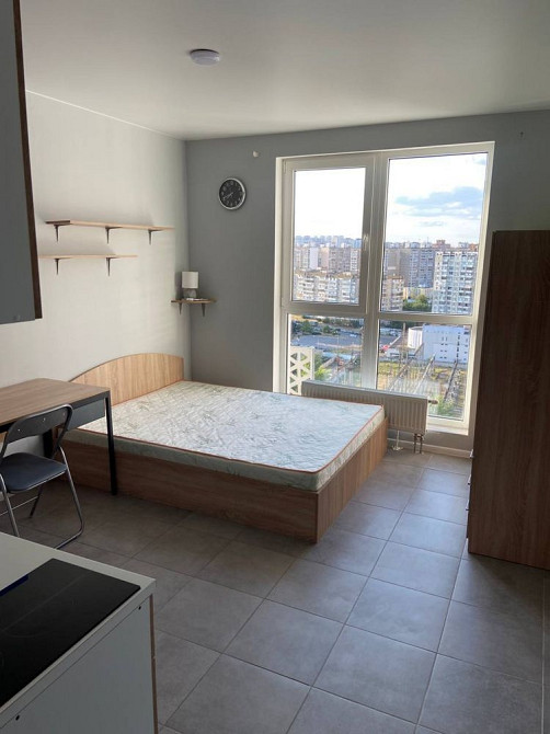 Метро 300 метрівм Ревуцького 40В, ЛЕБЕДИНИЙ Киев - изображение 1