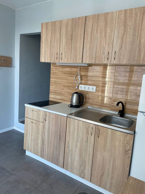 Метро 300 метрівм Ревуцького 40В, ЛЕБЕДИНИЙ Киев - изображение 3