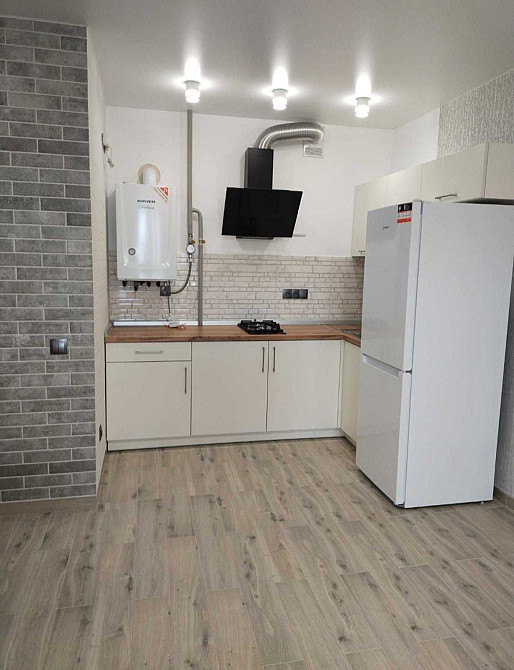 1 кімнатна 40 кв м, новобуд,  центр міста! Бориспіль - зображення 3