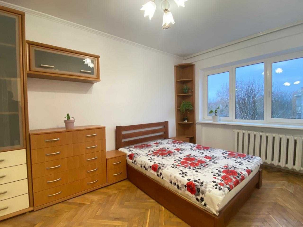 Продаж 2-кімнатної квартири на Володимира Великого з ремонтом Львів - зображення 2