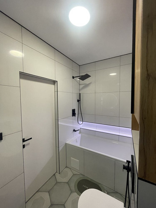 Власник! Дизайнерська Євродвушка + кабінет. Софіївські липки Софіївська Борщагівка - зображення 6