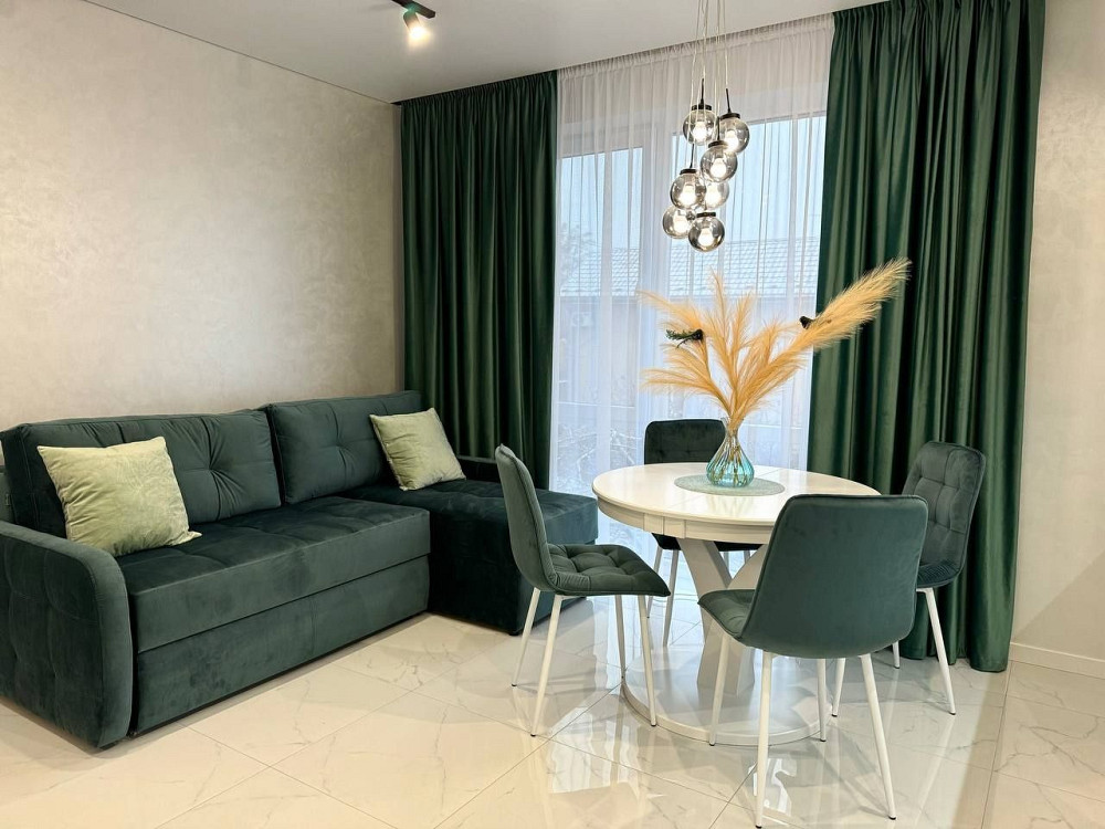 Дизайнерська 2К квартира| Центр Рівне - зображення 2