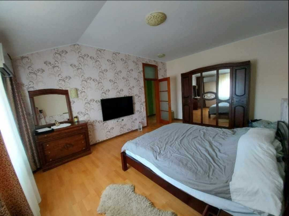 Продається велико-габаритна квартира (двохярусна) по вул. Івана ФРАНКА Ужгород - зображення 5