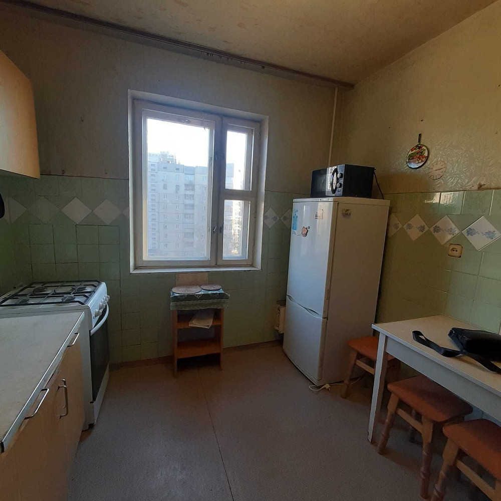 Вербицкого№19-5минут Пешком Метро=Вырлица Киев - изображение 2