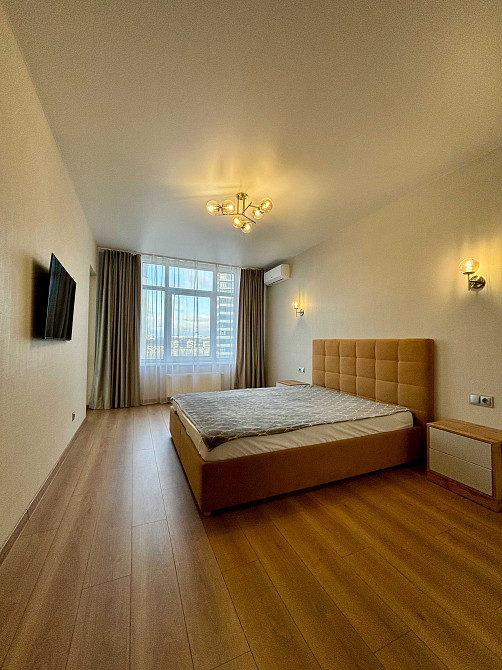 • Є ГЕНЕРАТОР | Затишна євродвушка 52м2 в ЖК Галактика, Сверстюка,6Е Киев - изображение 1