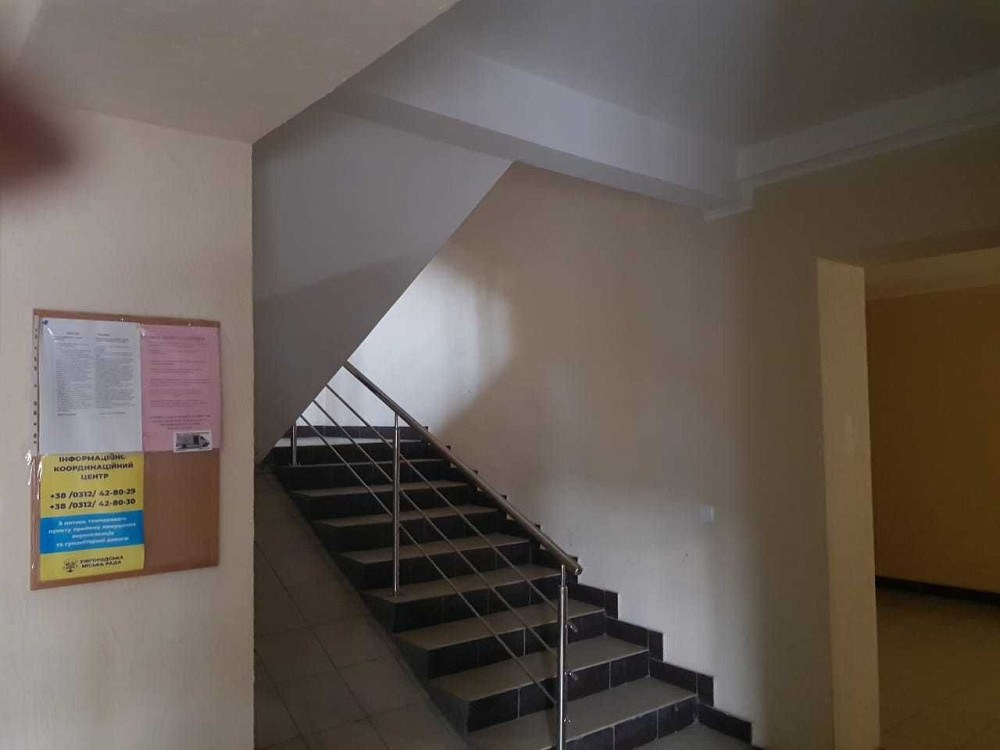 Простора квартира у центрі Ужгород - зображення 7