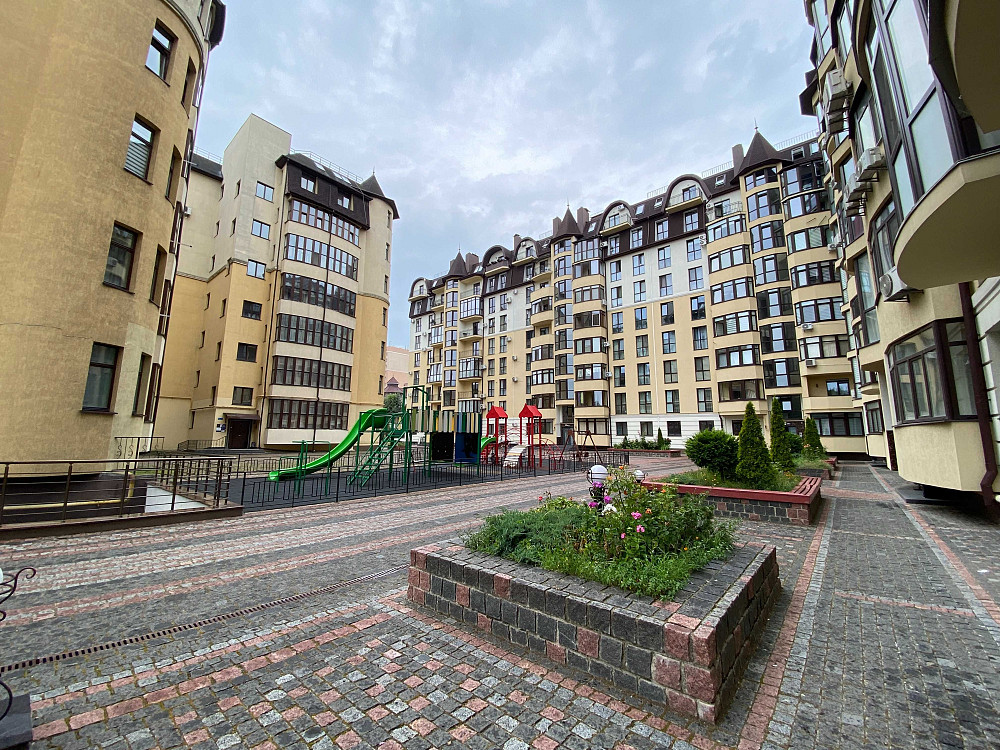 Престижна 3-кімн. новобудова в Парковій зоні Чернівці - зображення 1