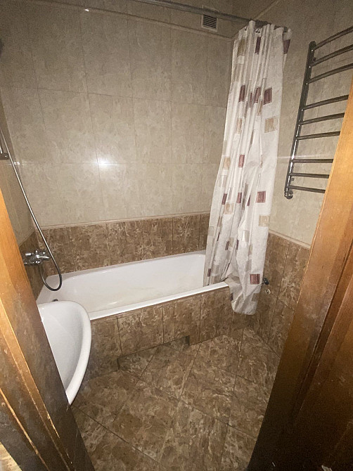 Продаж 3-х к квартиры вул.Вишгородська 56/2 Площа Шевченка Киев - изображение 1