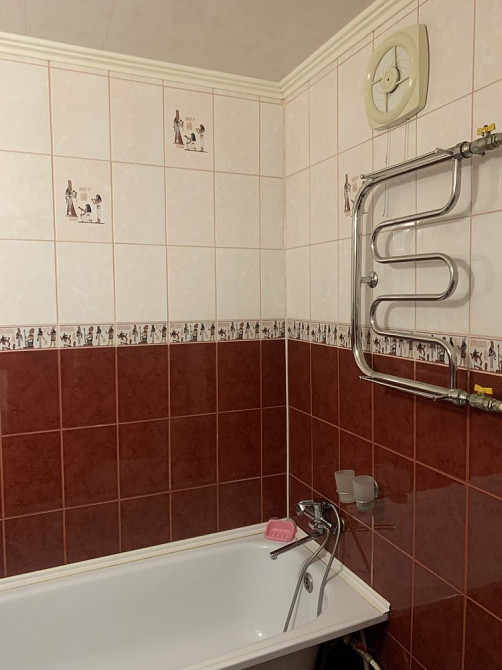 Здається двух кімнатна квартива ВІД ХОЗЯІНА  р-ні 17 квартал Кривий Ріг - зображення 6