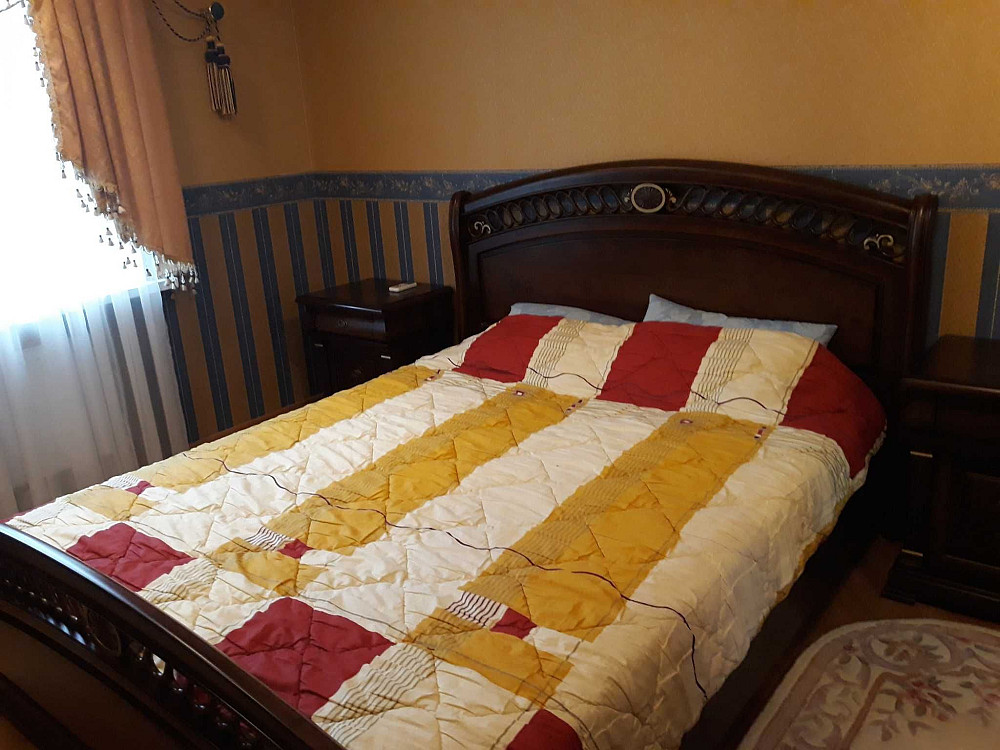 Сдам 3-х квартиру для 4-6 мужчин в центре  можно и на 1 мес и дольше Житомир - изображение 1