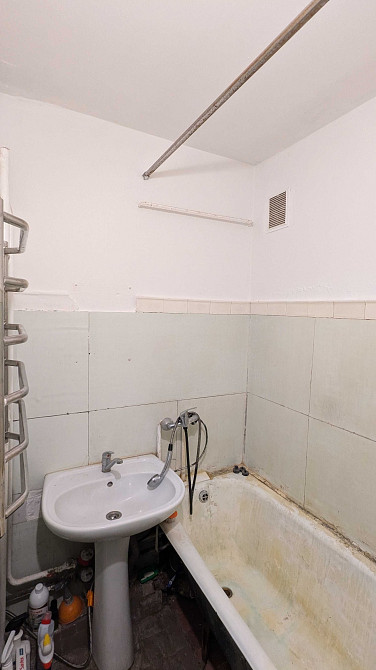 Продається трикімнатна квартира по вул. Олександра Архипенка 7/5 Киев - изображение 4