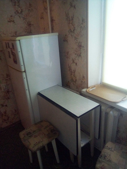 Лівобережна   вул. Чорних Запорожців  1 кім.  кв Світла тепла Киев - изображение 2