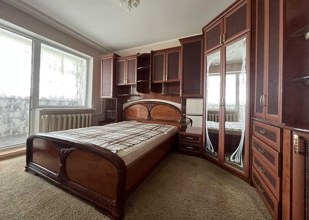 Продається простора 3-кімнатна квартира в районі Ракове Хмельницкий - изображение 1