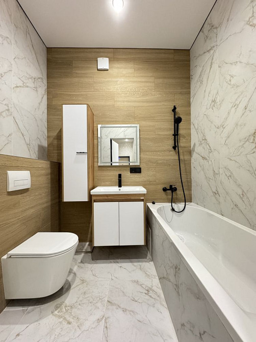 Продаж великої 2-х кімнатної квартири. ЖК Сторожницький. Ужгород - изображение 4