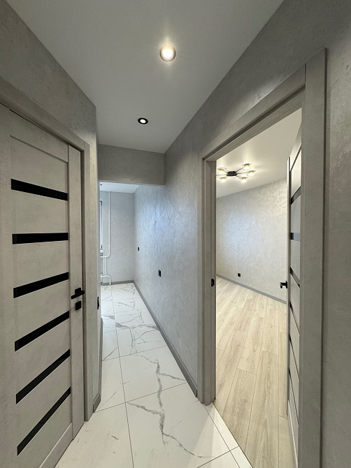 Продам гарну 2 кім квартиру щ євроремонтом Владимир - изображение 2