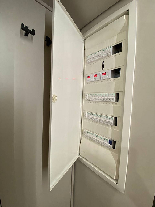 Продам Квартира  3 ком  ЖК Женева Короленка Троицкий РЕМОНТ  Центр Днепр - изображение 5