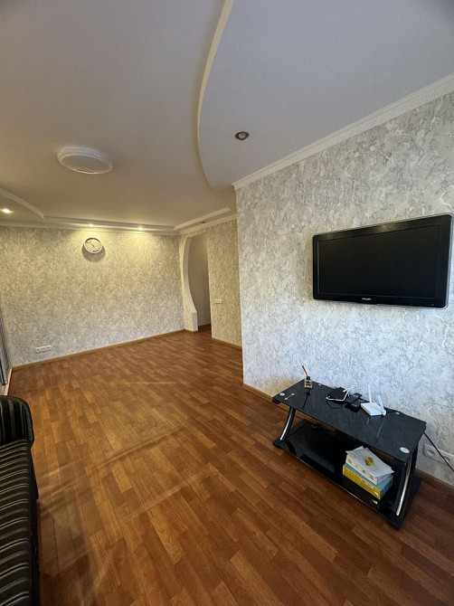 Аренда 1 ком кв, в Р-не Восхода ( ул Соборности ) Кривий Ріг - зображення 5