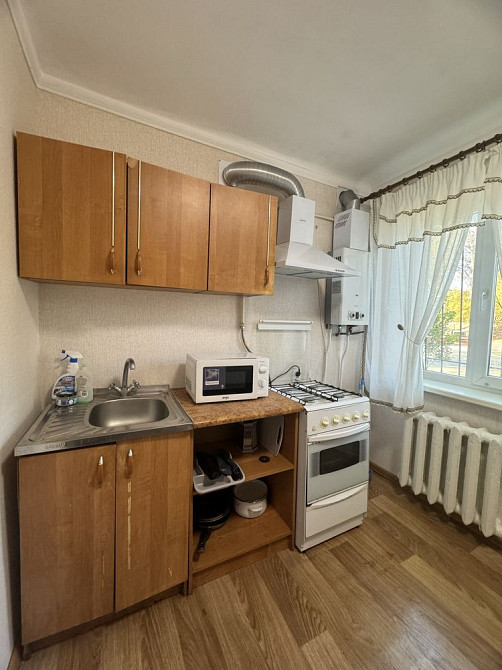 Аренда 1 ком кв, в Р-не Восхода ( ул Соборности ) Кривий Ріг - зображення 3