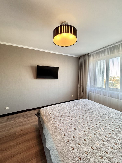 Затишна двокімнатна квартира, в спокійному районі Ивано-Франковск - изображение 2