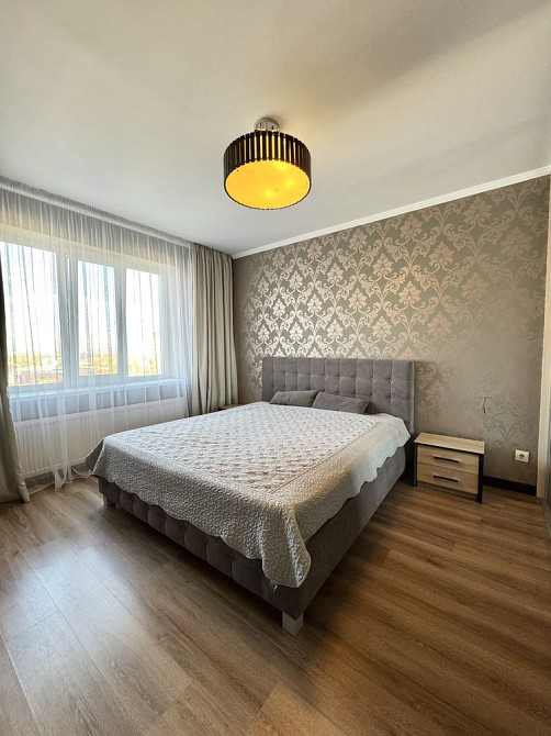 Затишна двокімнатна квартира, в спокійному районі Ивано-Франковск - изображение 1