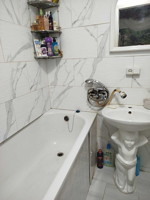 Продам 2к улучшенной планировки центр города Черноморск - изображение 5