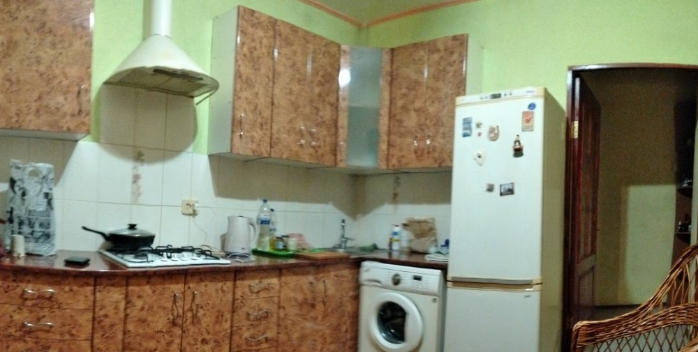 Продам квартиру. Новгородка (Кіровоградська обл.) - зображення 1