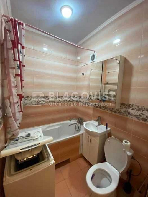 Нижньоюрківська 8а , Поділ , Лук`янівка , 2 кім з ремонтом Киев - изображение 2