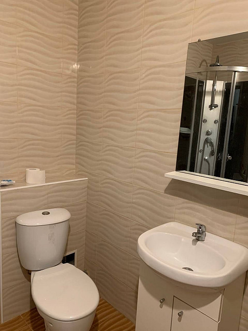 Теплая квартира рядом с ТЦ Дафи Дніпро - зображення 2