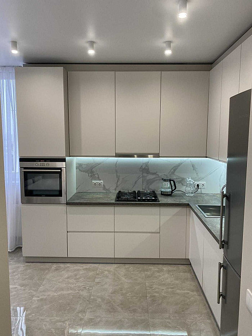 Ближній центр! Оренда 2к квартири + кухня вітальня, ЖК Семицвіт Львов - изображение 5