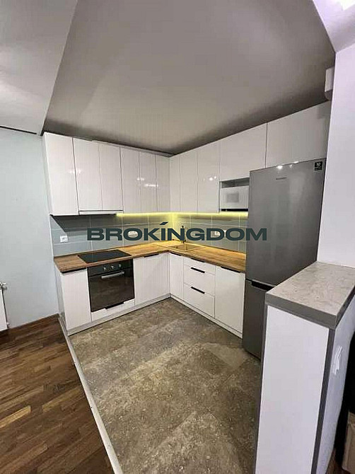 Продажа 2х кімнатної квартири, вул. Августина Волошина 2 Киев - изображение 1