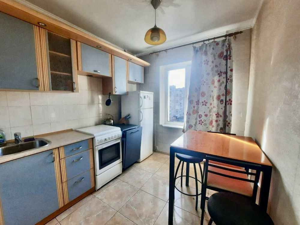 Сдам 1-ю кв-ру Декабристов 5б, метро Харьковская Київ - зображення 1