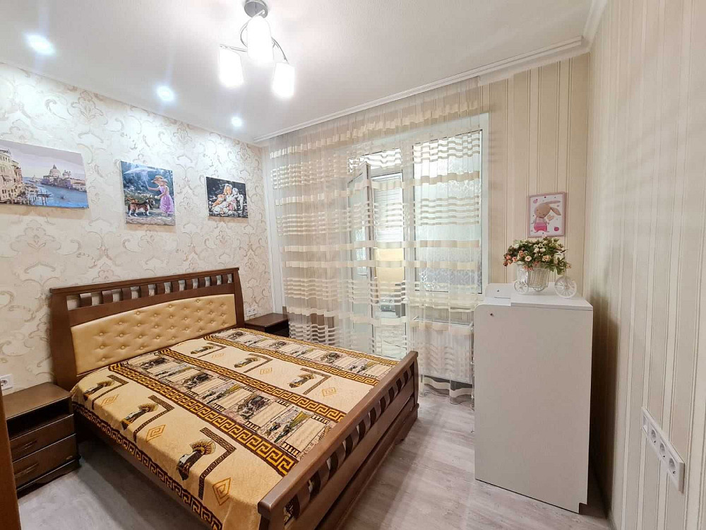 Евро двушка 48м с кухней 20м мебелью и техникой на Радужном Одеса - зображення 6