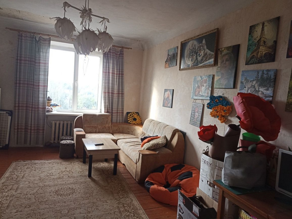 ТЕРМІНОВО!!!Продам 3-х кімнатну  квартиру.Рокувата  - изображение 1