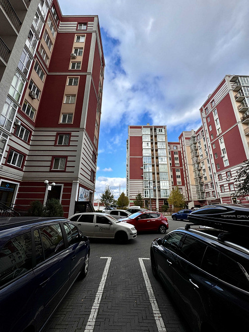 Квартира з Ремонтом, Балконом та Коморою в Центрі Гостомеля Гостомель - зображення 3